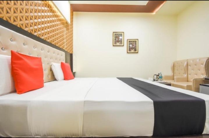 Hotel Ravi Residency Jalandhar Luaran gambar