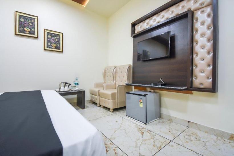 Hotel Ravi Residency Jalandhar Luaran gambar